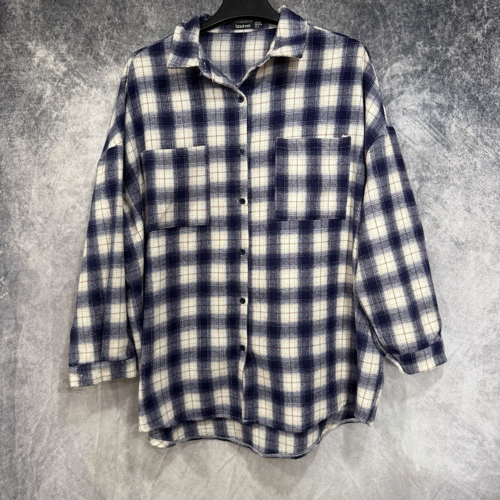 Boohoo Women's US 6 Plaid Shacket Overshirt Navy Cream Button Front Wool Blend